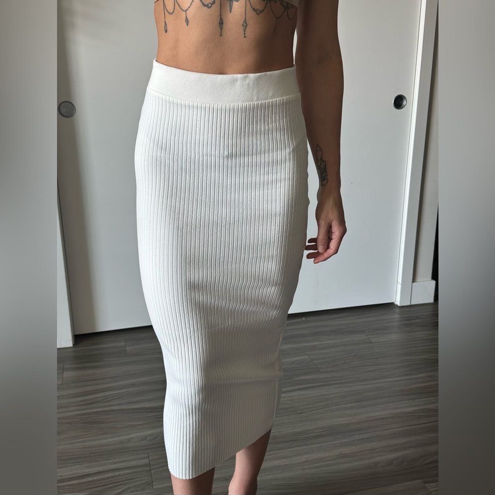 Zara Cream Midi Pencil Skirt Ribbed Casual